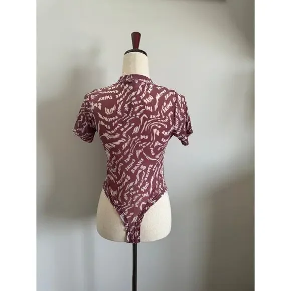 NWT SKIMS Raspberry Swirl Bodysuit size 2x - Picture 2 of 4